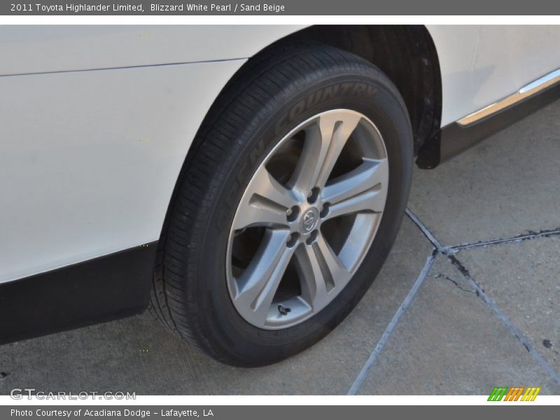 Blizzard White Pearl / Sand Beige 2011 Toyota Highlander Limited