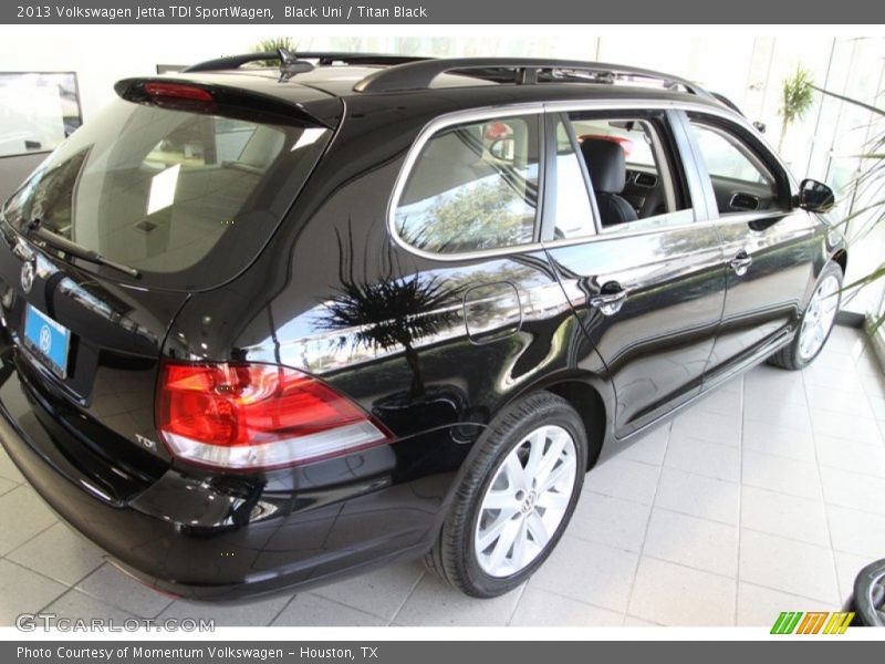 Black Uni / Titan Black 2013 Volkswagen Jetta TDI SportWagen