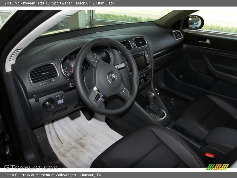 Black Uni / Titan Black 2013 Volkswagen Jetta TDI SportWagen