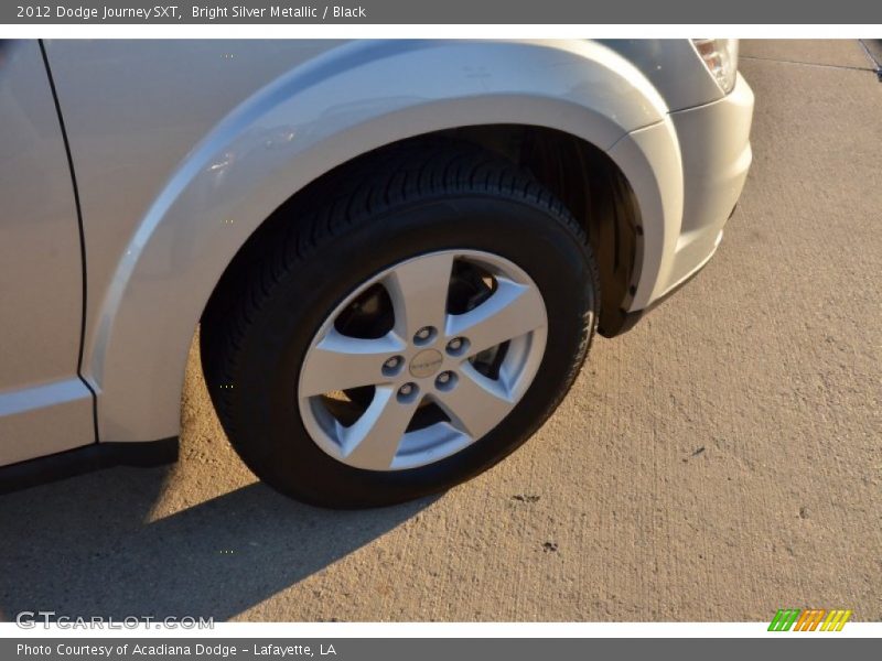 Bright Silver Metallic / Black 2012 Dodge Journey SXT