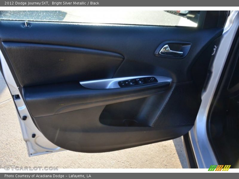 Bright Silver Metallic / Black 2012 Dodge Journey SXT