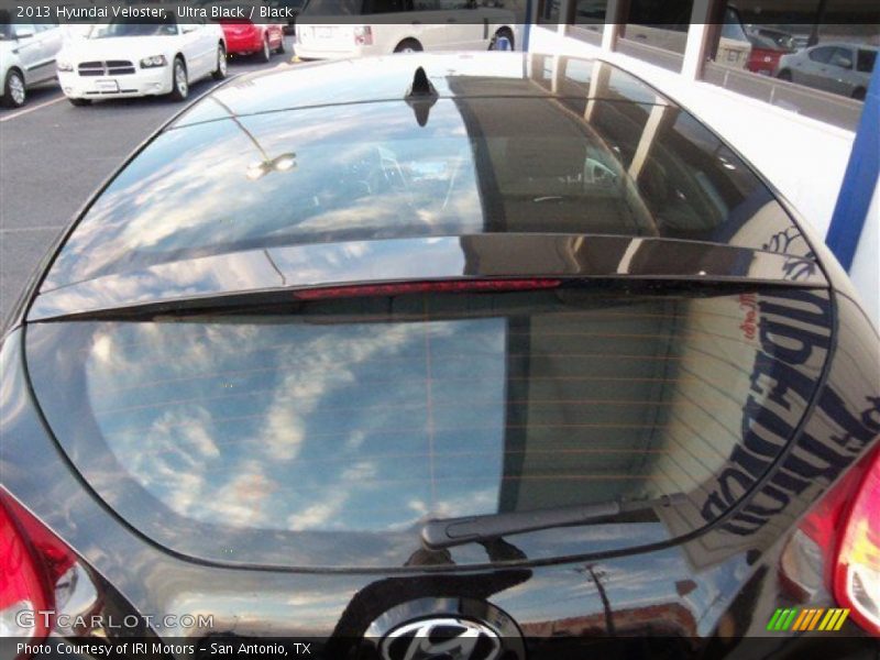 Ultra Black / Black 2013 Hyundai Veloster