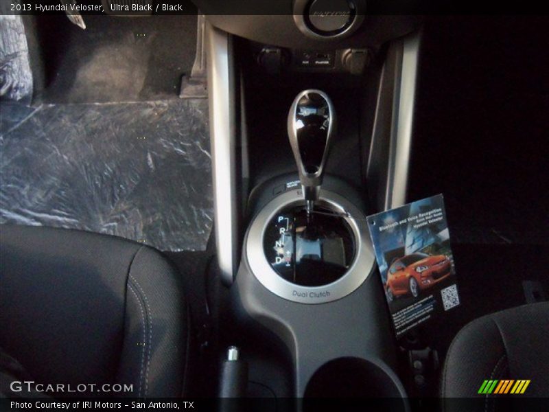 Ultra Black / Black 2013 Hyundai Veloster