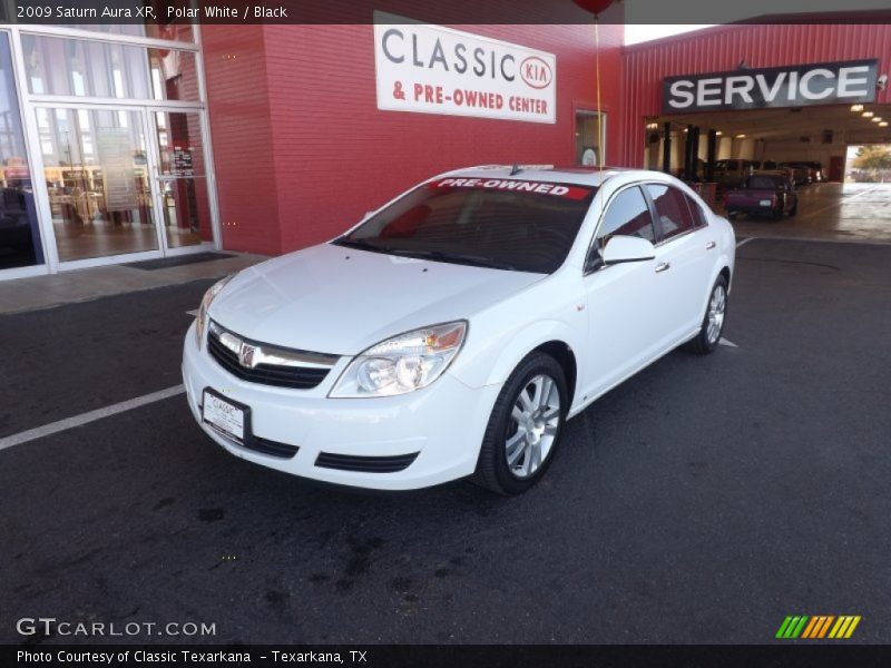 Polar White / Black 2009 Saturn Aura XR