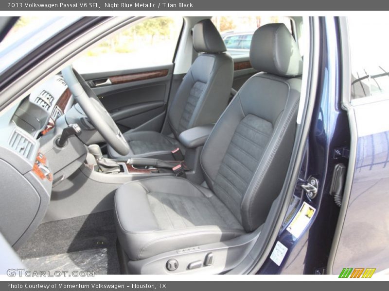 Night Blue Metallic / Titan Black 2013 Volkswagen Passat V6 SEL