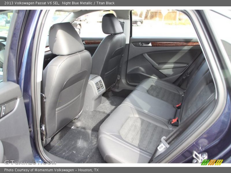 Night Blue Metallic / Titan Black 2013 Volkswagen Passat V6 SEL