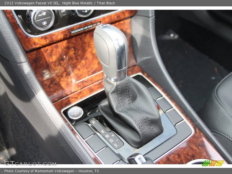 Night Blue Metallic / Titan Black 2013 Volkswagen Passat V6 SEL
