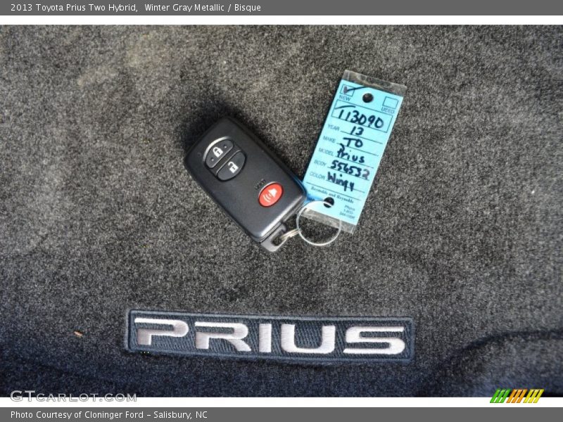 Winter Gray Metallic / Bisque 2013 Toyota Prius Two Hybrid