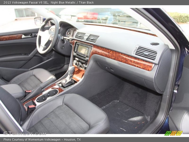 Night Blue Metallic / Titan Black 2013 Volkswagen Passat V6 SEL