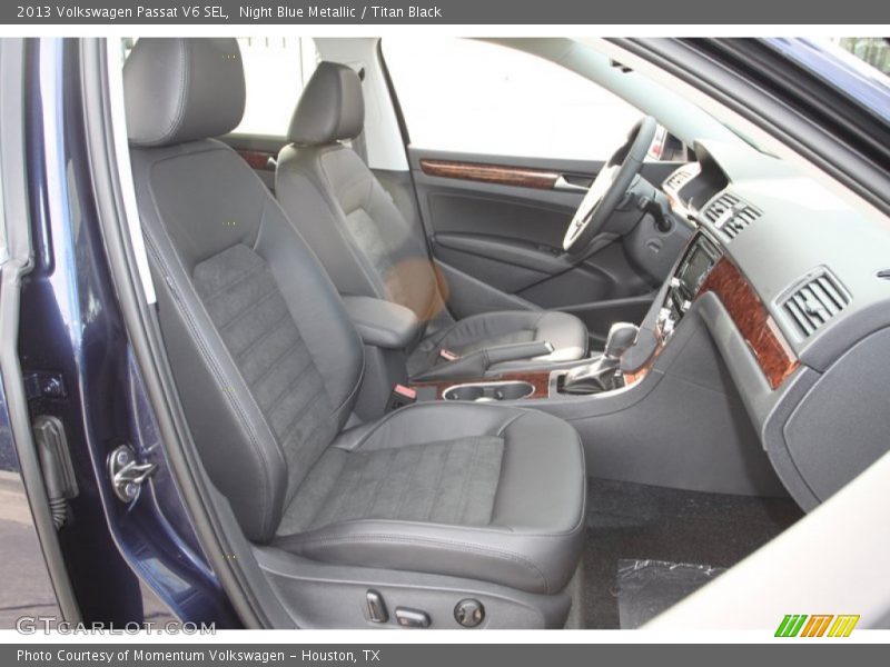 Night Blue Metallic / Titan Black 2013 Volkswagen Passat V6 SEL