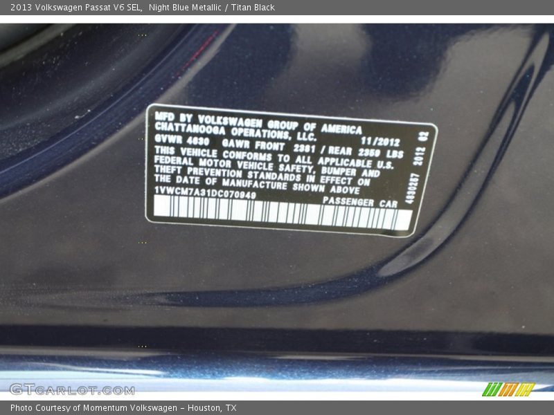 Night Blue Metallic / Titan Black 2013 Volkswagen Passat V6 SEL