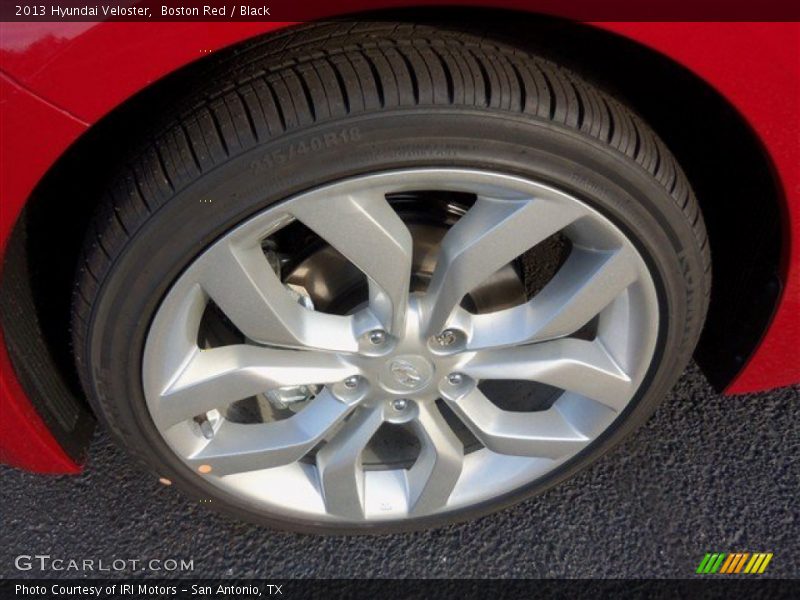 Boston Red / Black 2013 Hyundai Veloster