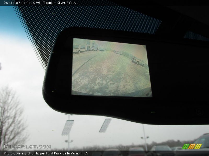 Titanium Silver / Gray 2011 Kia Sorento LX V6