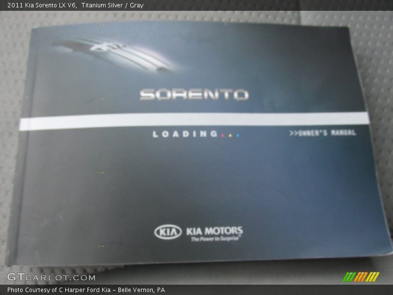 Titanium Silver / Gray 2011 Kia Sorento LX V6