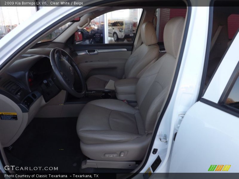 Clear White / Beige 2009 Kia Borrego LX V6