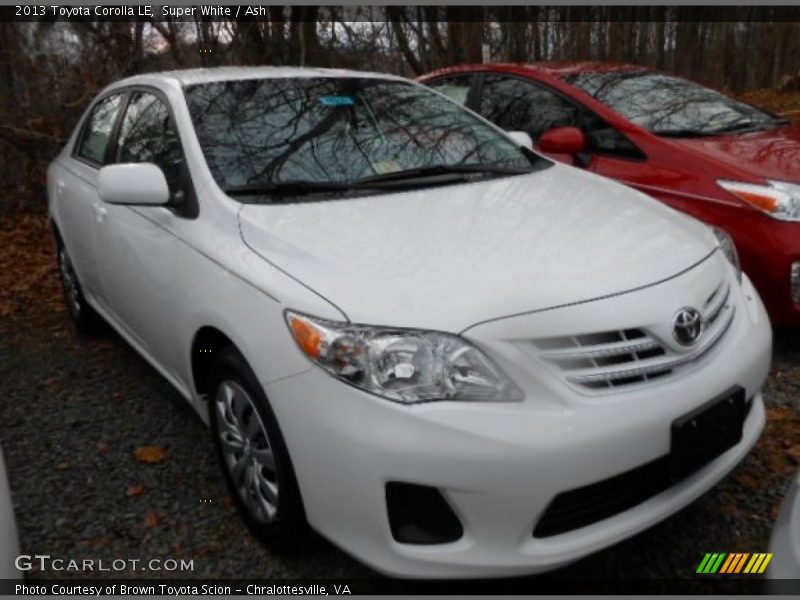 Super White / Ash 2013 Toyota Corolla LE