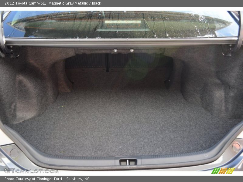 Magnetic Gray Metallic / Black 2012 Toyota Camry SE