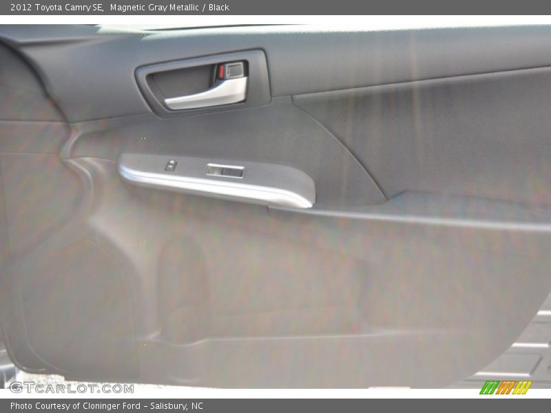 Magnetic Gray Metallic / Black 2012 Toyota Camry SE