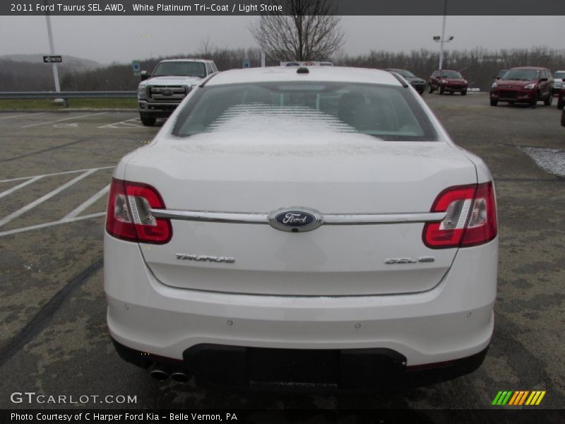 White Platinum Tri-Coat / Light Stone 2011 Ford Taurus SEL AWD