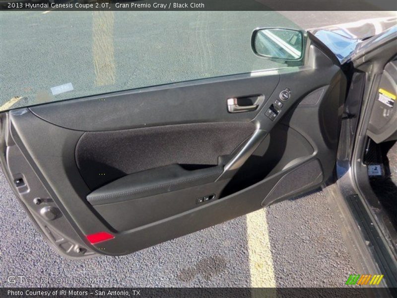 Gran Premio Gray / Black Cloth 2013 Hyundai Genesis Coupe 2.0T
