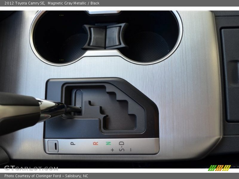 Magnetic Gray Metallic / Black 2012 Toyota Camry SE