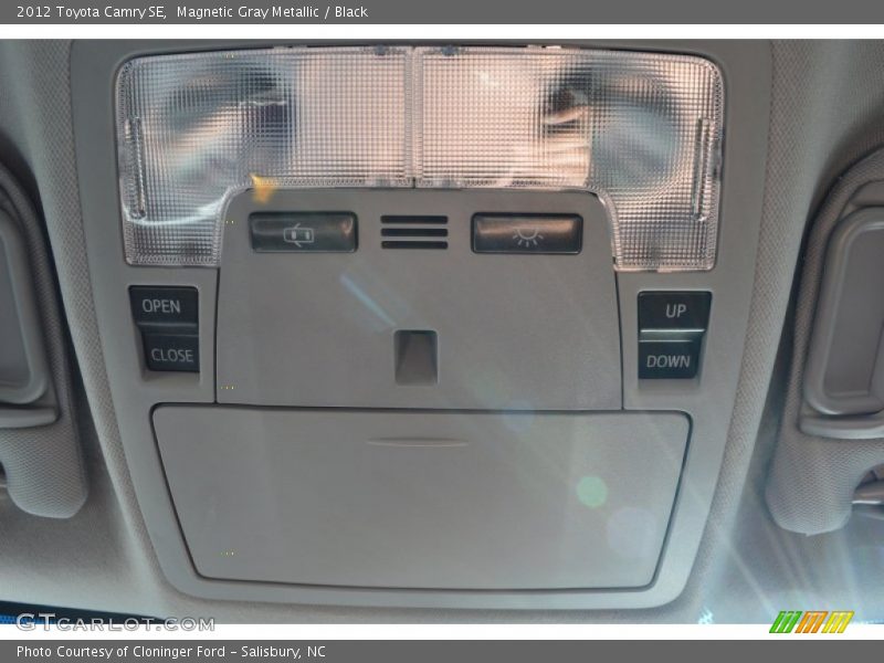 Magnetic Gray Metallic / Black 2012 Toyota Camry SE