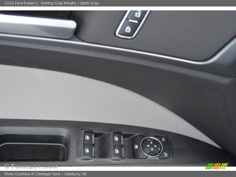 Sterling Gray Metallic / Earth Gray 2013 Ford Fusion S