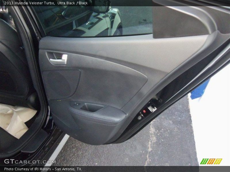Ultra Black / Black 2013 Hyundai Veloster Turbo