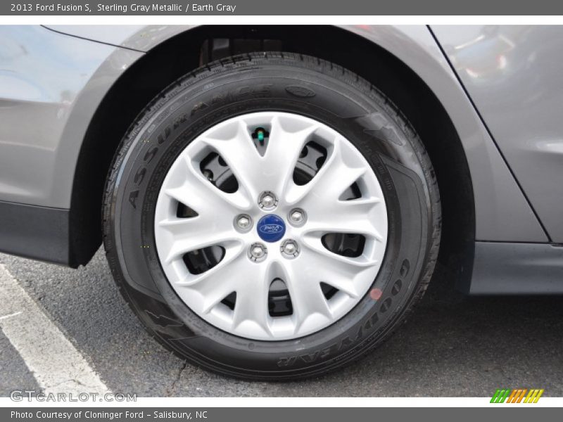 Sterling Gray Metallic / Earth Gray 2013 Ford Fusion S