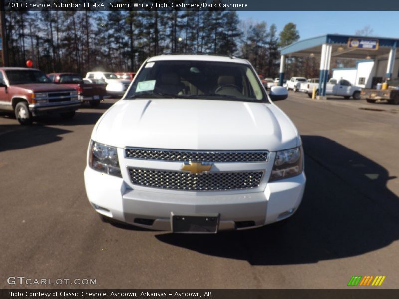 Summit White / Light Cashmere/Dark Cashmere 2013 Chevrolet Suburban LT 4x4