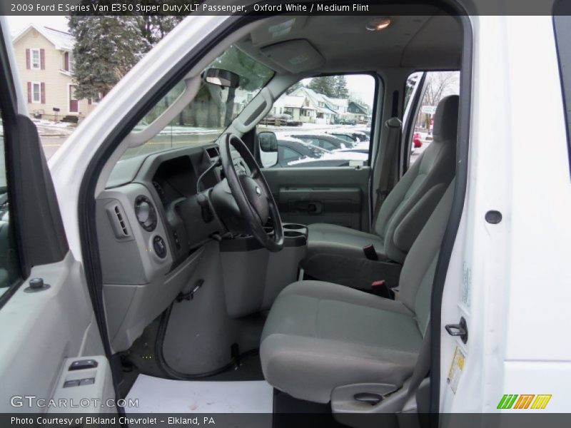 Oxford White / Medium Flint 2009 Ford E Series Van E350 Super Duty XLT Passenger