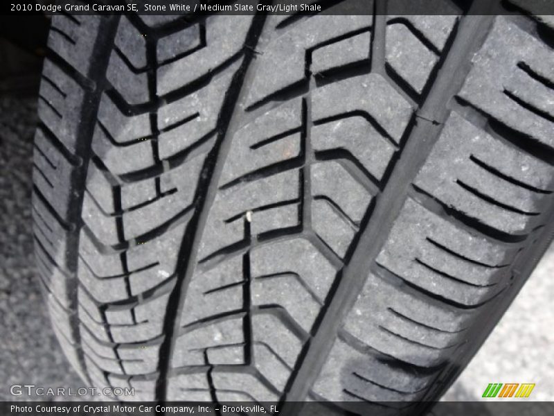 Stone White / Medium Slate Gray/Light Shale 2010 Dodge Grand Caravan SE