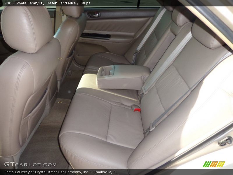 Desert Sand Mica / Taupe 2005 Toyota Camry LE