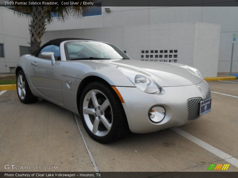 Cool Silver / Ebony 2009 Pontiac Solstice Roadster
