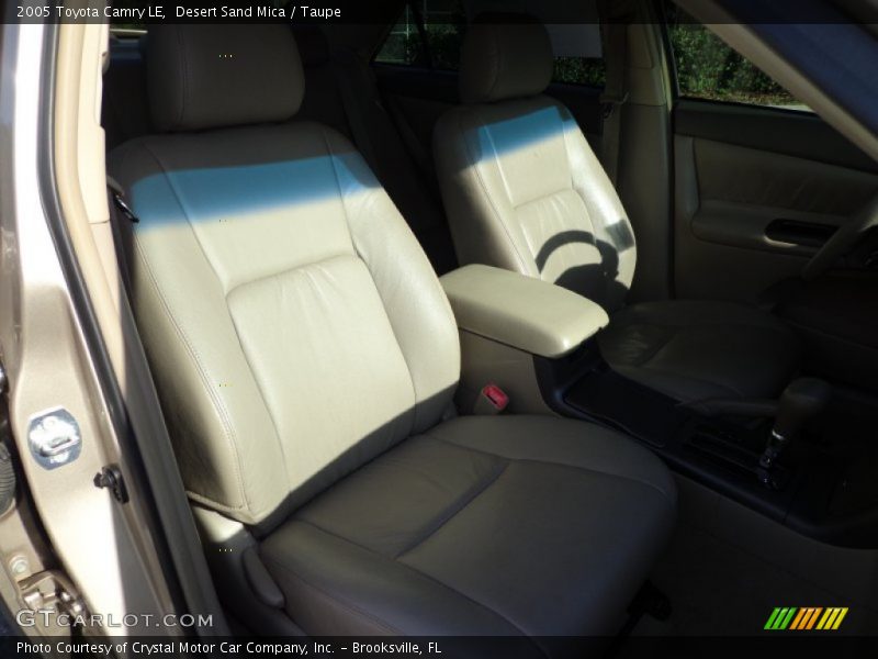 Desert Sand Mica / Taupe 2005 Toyota Camry LE