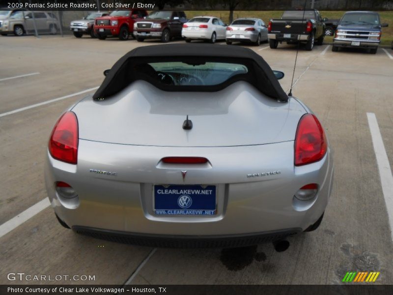 Cool Silver / Ebony 2009 Pontiac Solstice Roadster