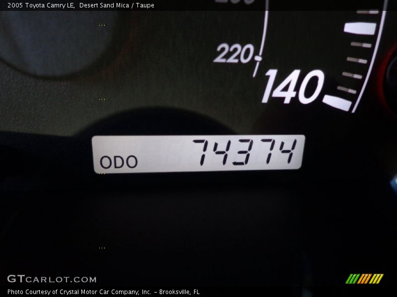 Desert Sand Mica / Taupe 2005 Toyota Camry LE