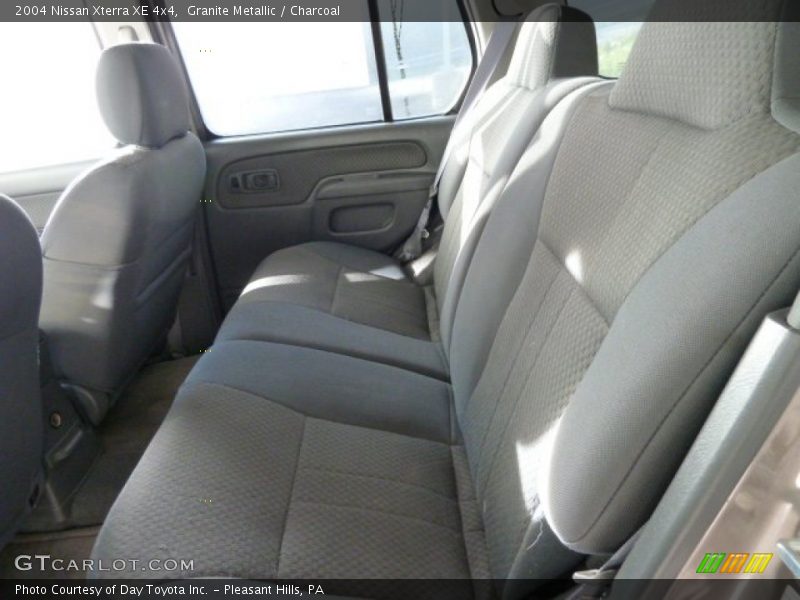 Granite Metallic / Charcoal 2004 Nissan Xterra XE 4x4