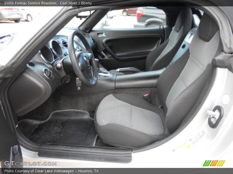 Cool Silver / Ebony 2009 Pontiac Solstice Roadster