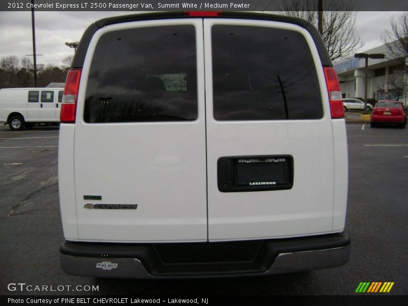 Summit White / Medium Pewter 2012 Chevrolet Express LT 2500 Passenger Van
