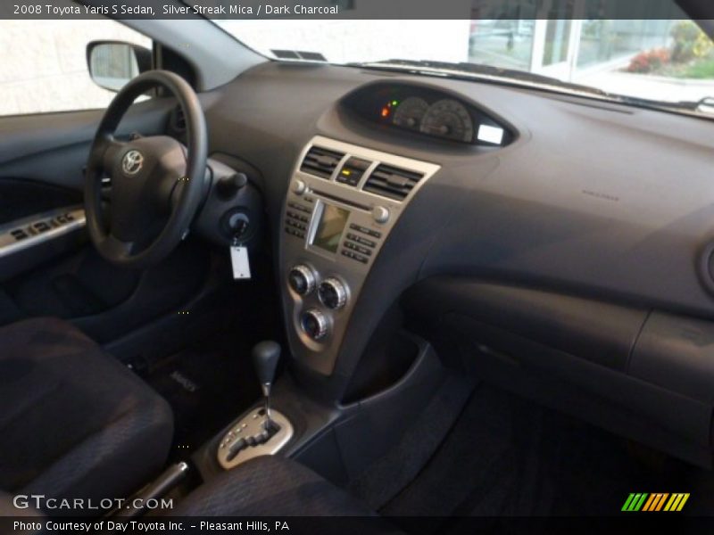 Silver Streak Mica / Dark Charcoal 2008 Toyota Yaris S Sedan