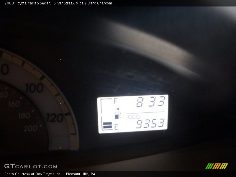 Silver Streak Mica / Dark Charcoal 2008 Toyota Yaris S Sedan