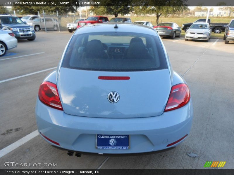 Denim Blue / Titan Black 2013 Volkswagen Beetle 2.5L