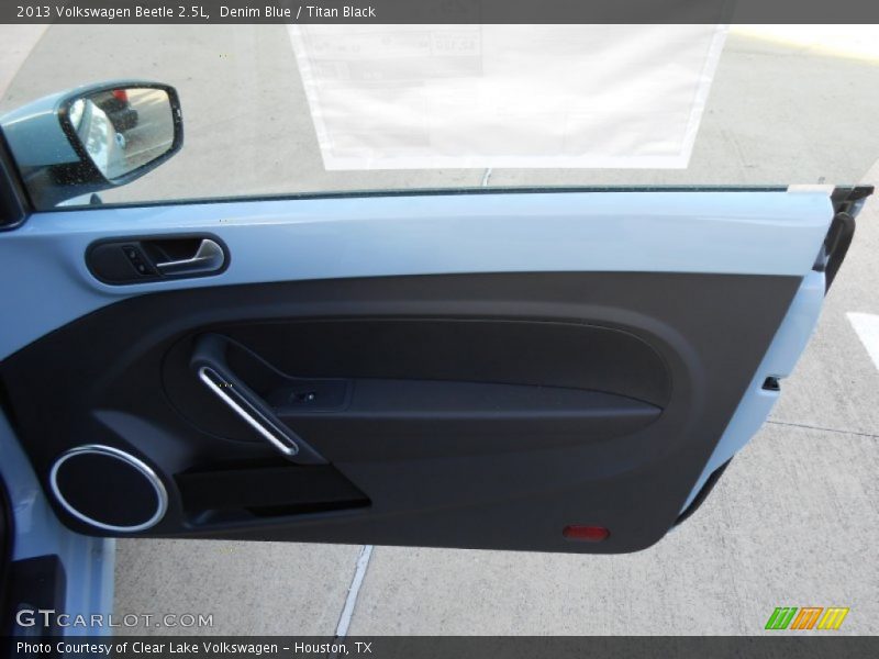 Door Panel of 2013 Beetle 2.5L