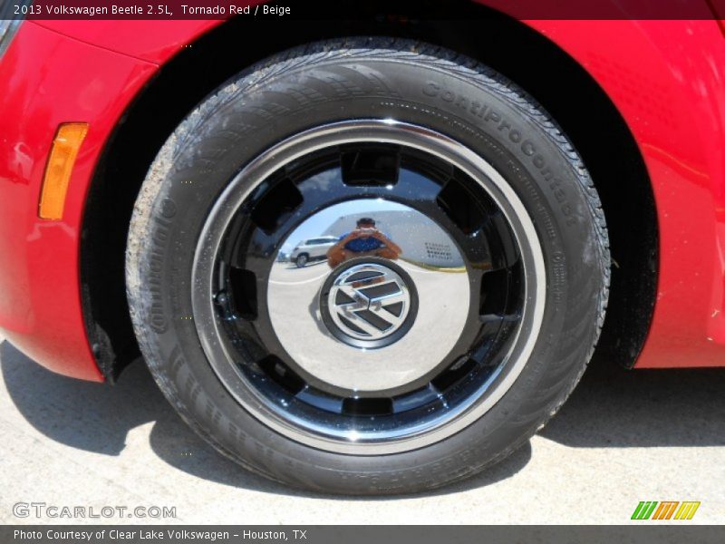 Tornado Red / Beige 2013 Volkswagen Beetle 2.5L