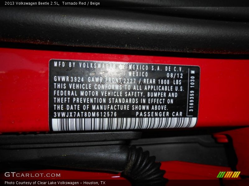 Tornado Red / Beige 2013 Volkswagen Beetle 2.5L
