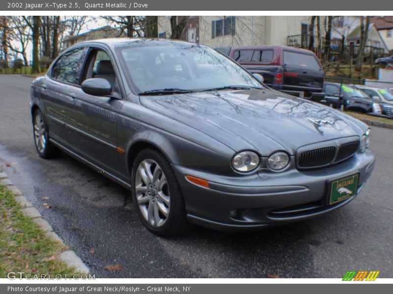 Front 3/4 View of 2002 X-Type 2.5