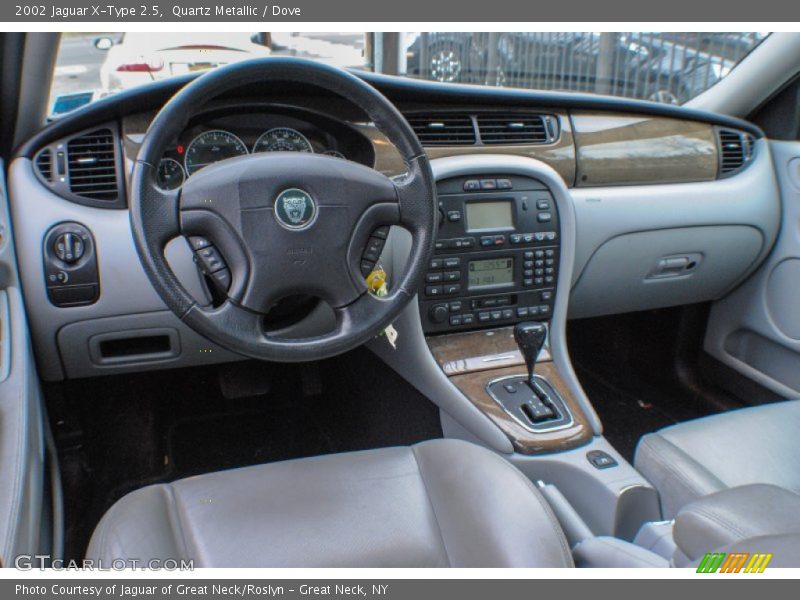  2002 X-Type 2.5 Dove Interior