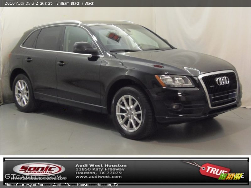 Brilliant Black / Black 2010 Audi Q5 3.2 quattro