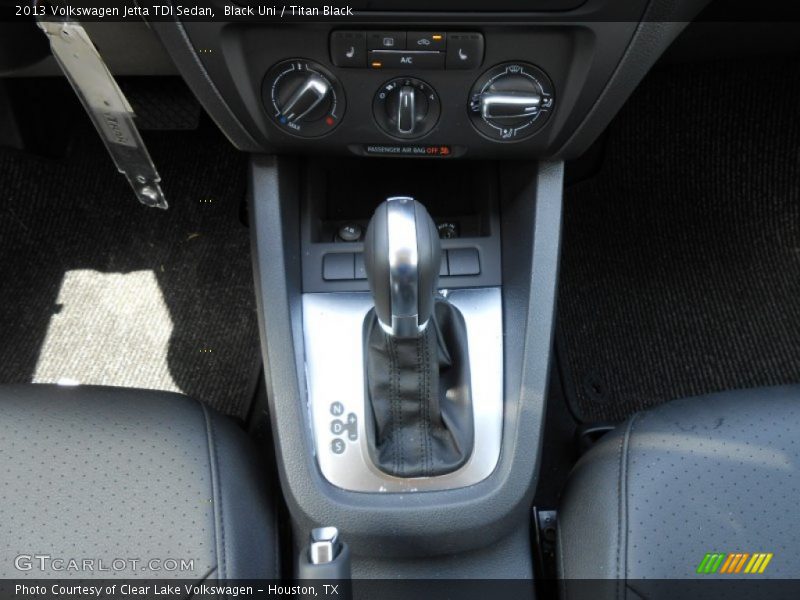 Black Uni / Titan Black 2013 Volkswagen Jetta TDI Sedan